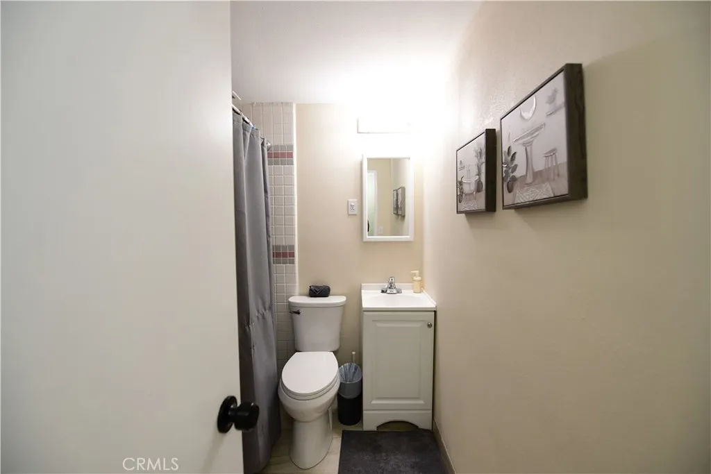 https://cdn.realtyfeed.com/cdn/127/306797867/c8254f23ee4ee7cdcb526e5381e4d279.webp