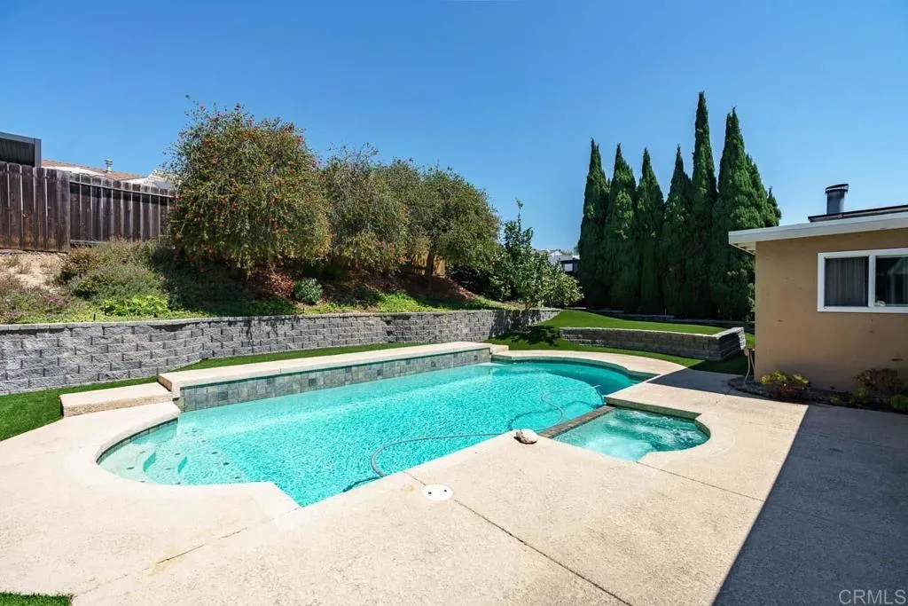 https://cdn.realtyfeed.com/cdn/127/306797926/2690b0c05ec69dcbe4c084f96e1988ac.webp