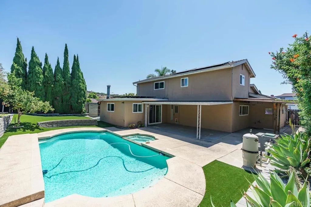 https://cdn.realtyfeed.com/cdn/127/306797926/84f5f319975b423a1a37441fb296a057.webp