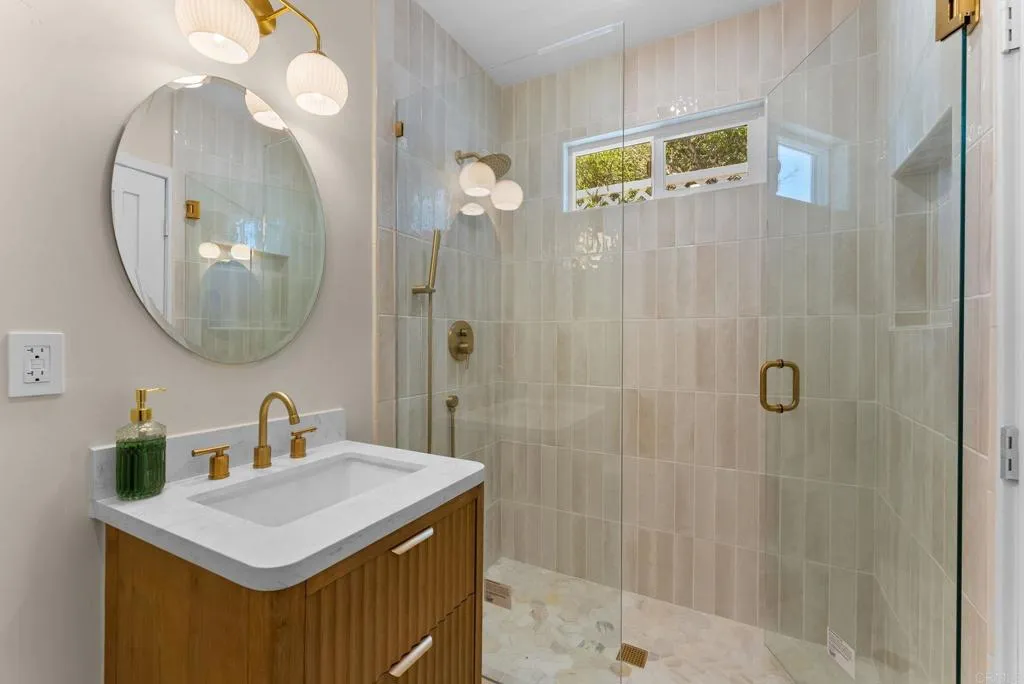 https://cdn.realtyfeed.com/cdn/127/306797936/3bc970254e7d664220722f06e3c236d9.webp