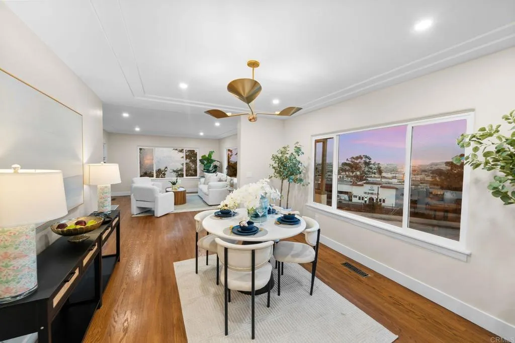 https://cdn.realtyfeed.com/cdn/127/306797936/8d3b0ffa4036663d8f03c8af9d9d4aa8.webp