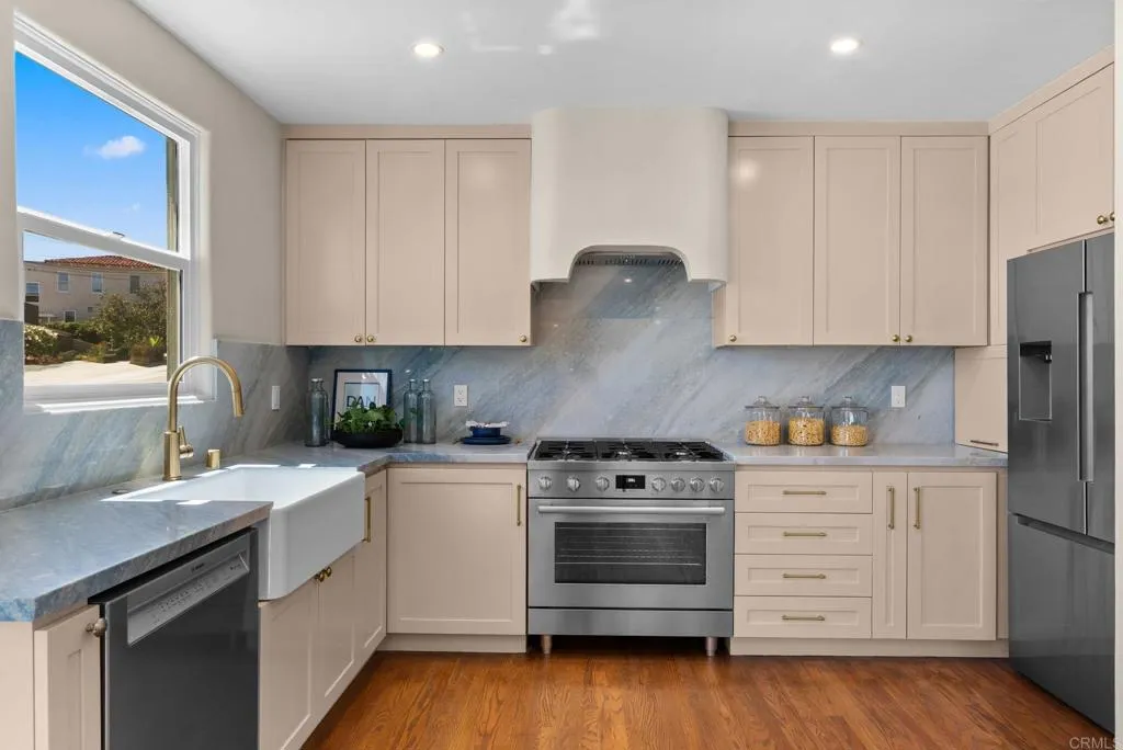 https://cdn.realtyfeed.com/cdn/127/306797936/e50dcaf0417f1643ef9cc624c88204ff.webp