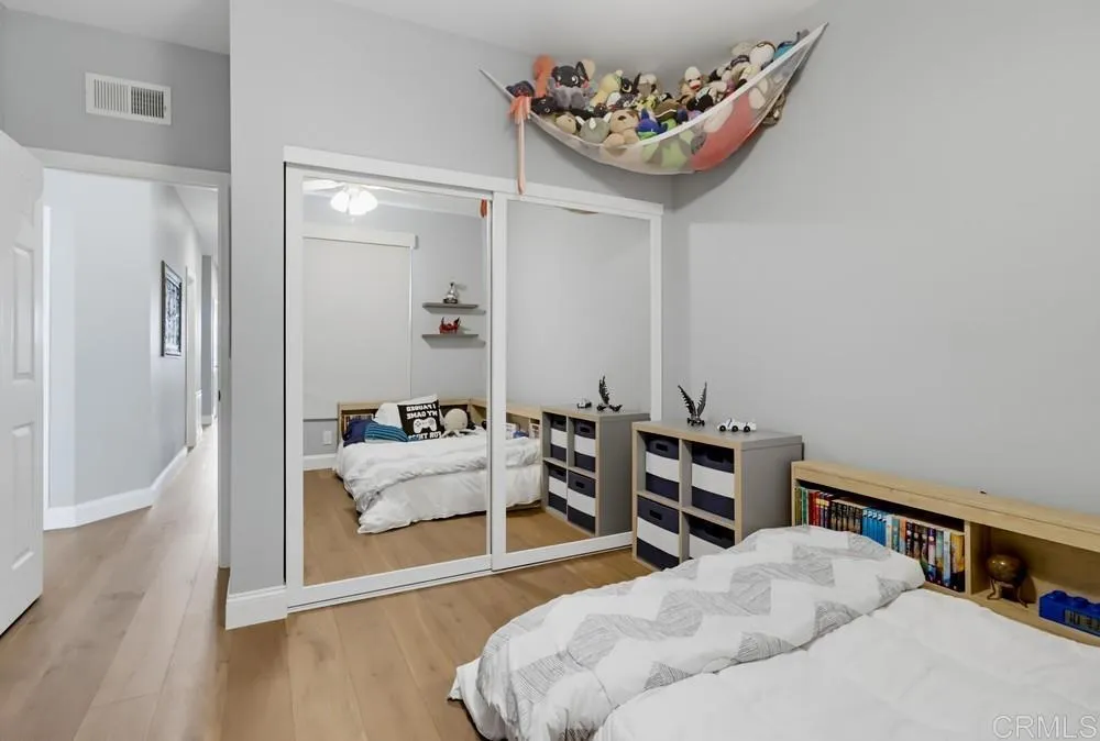 https://cdn.realtyfeed.com/cdn/127/306797940/00d612a380e2c78bf7e4bb7061c30eb0.webp