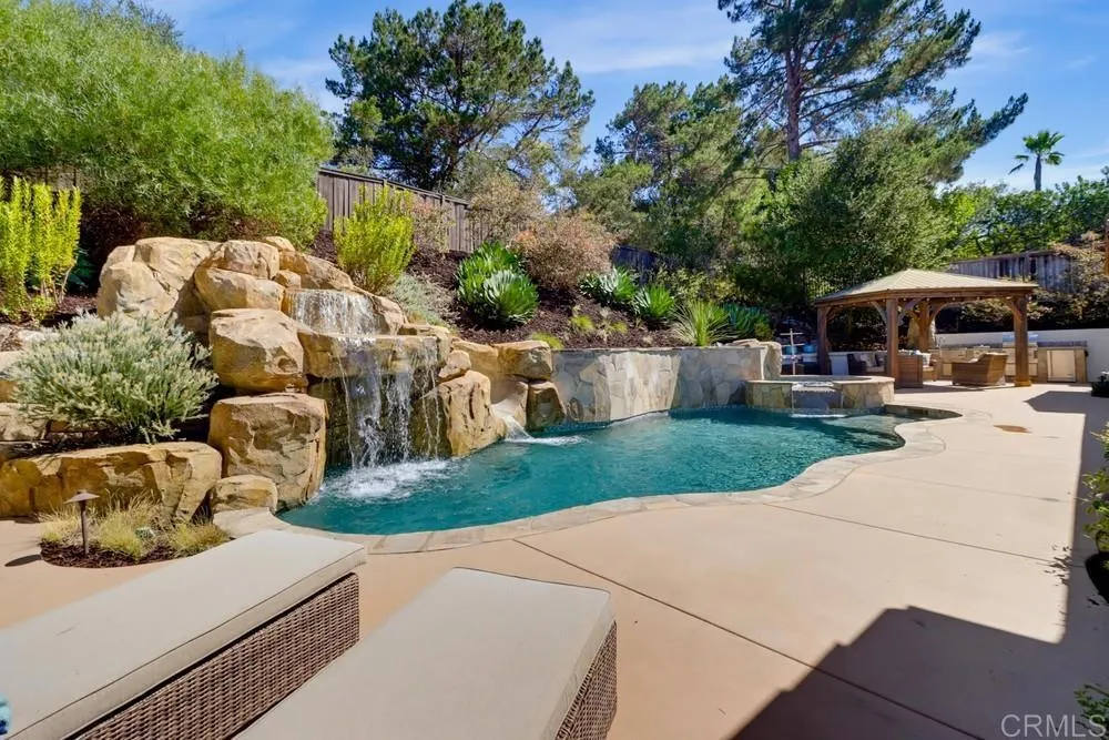 https://cdn.realtyfeed.com/cdn/127/306797940/35b56cfd7672c47357ff1937ef213a80.webp