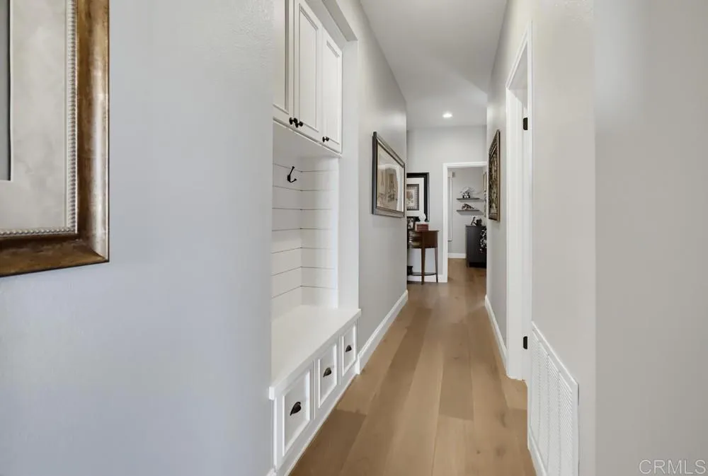 https://cdn.realtyfeed.com/cdn/127/306797940/cda18b306a7d9e418fc07eaf2796d57b.webp