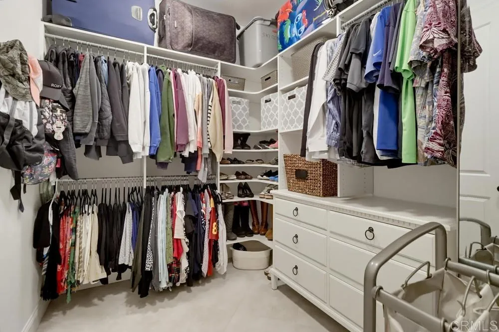 https://cdn.realtyfeed.com/cdn/127/306797940/d4c13f44757d5cd24507d656cae152de.webp