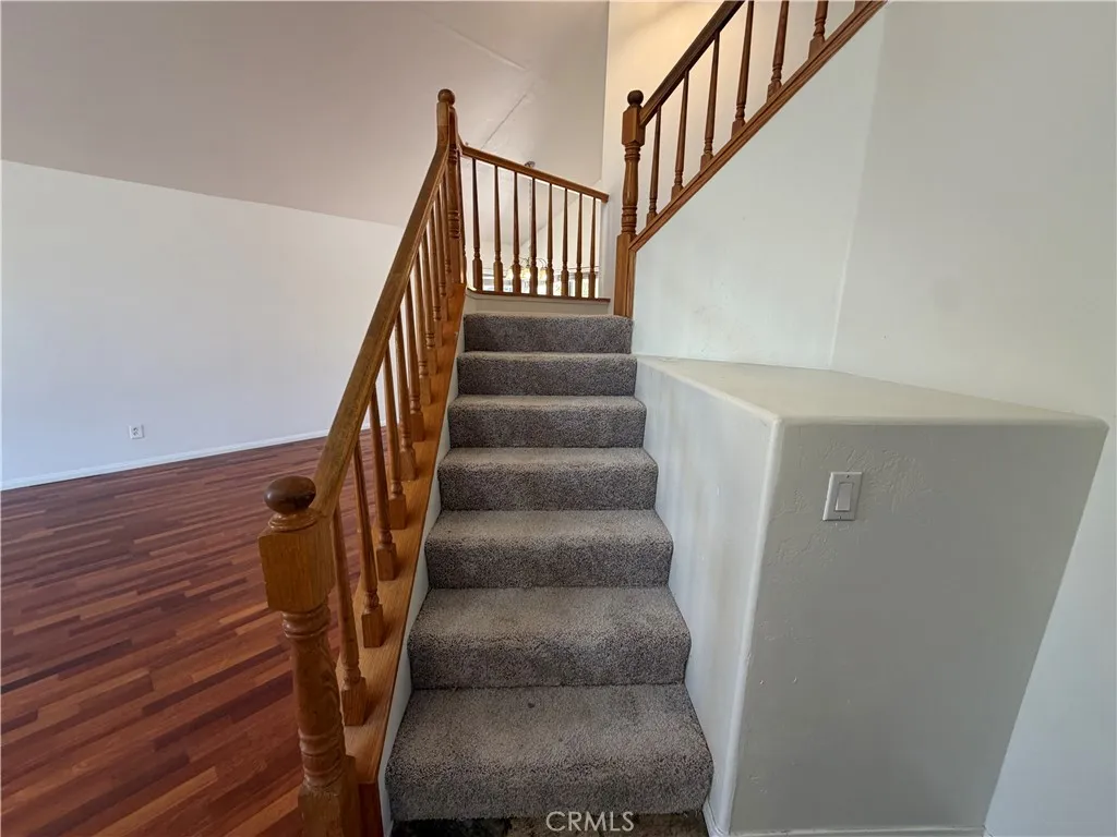https://cdn.realtyfeed.com/cdn/127/306797968/c8211aee56b515dddf2b515959dd83c3.webp