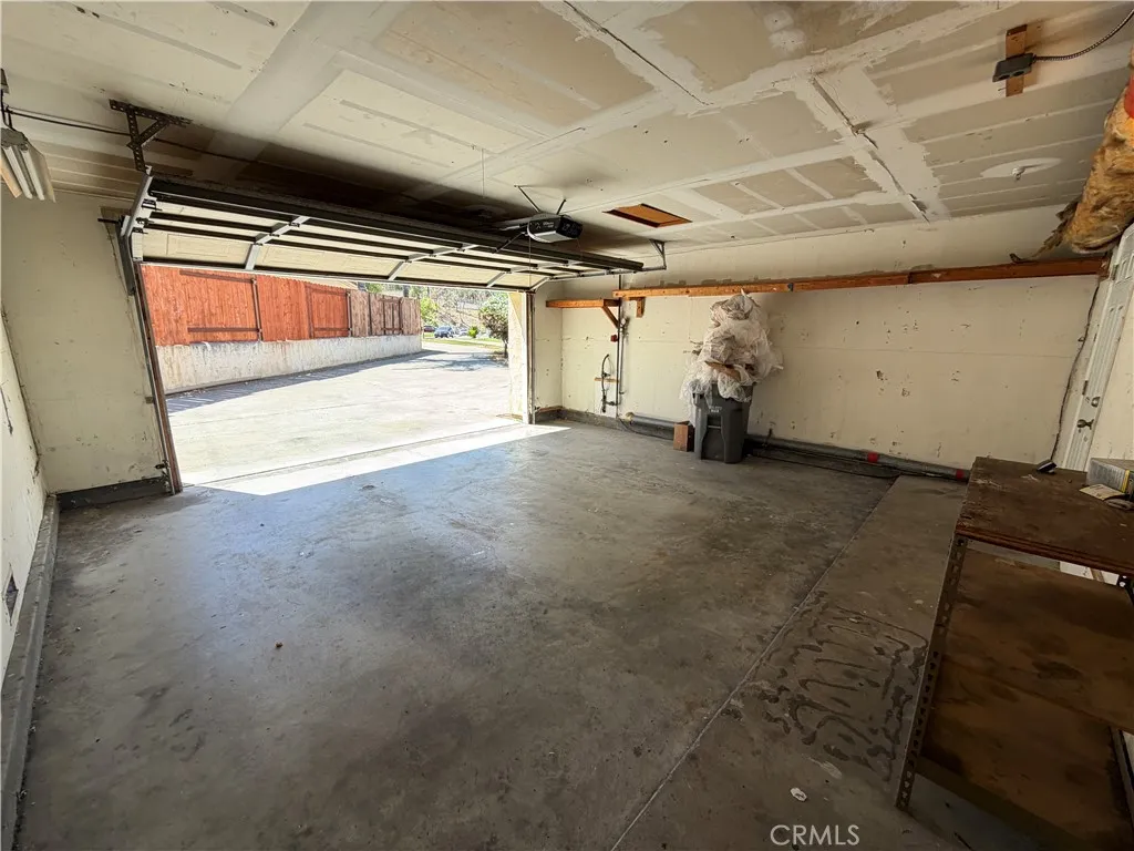 https://cdn.realtyfeed.com/cdn/127/306797968/ee5bbcf843d6c87a931fbb076fcca180.webp