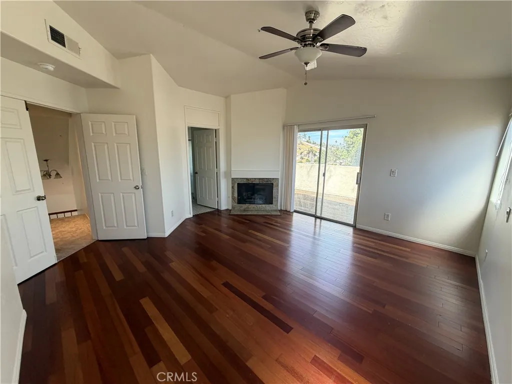 https://cdn.realtyfeed.com/cdn/127/306797968/fccfb14d97a3973f435cf763984398f6.webp