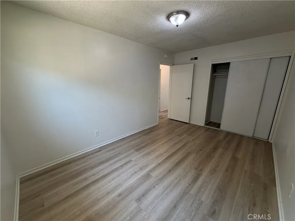 https://cdn.realtyfeed.com/cdn/127/306797974/0c527bafd4d7be49470cbc6c650de4eb.webp