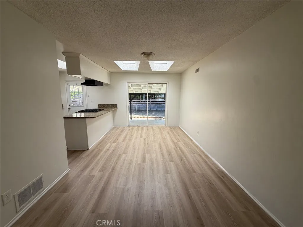 https://cdn.realtyfeed.com/cdn/127/306797974/4e5666e3d0a6679743d08cfb2fe6f592.webp