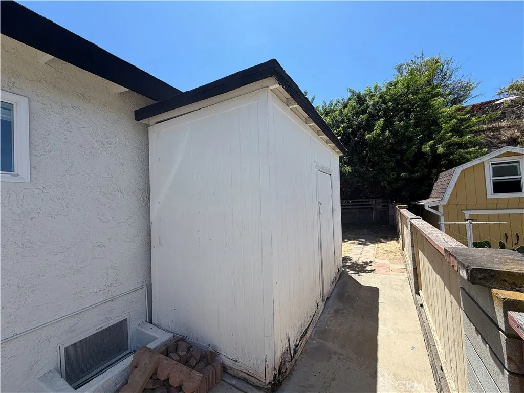 https://cdn.realtyfeed.com/cdn/127/306797974/ac9aa13a0d55b59ab561ee4bea668fe8.webp