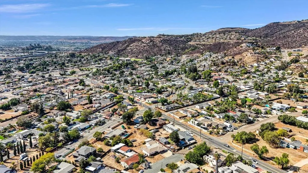 https://cdn.realtyfeed.com/cdn/127/306797982/0a2174eac2c632d49ae3b2d7f24c764a.webp