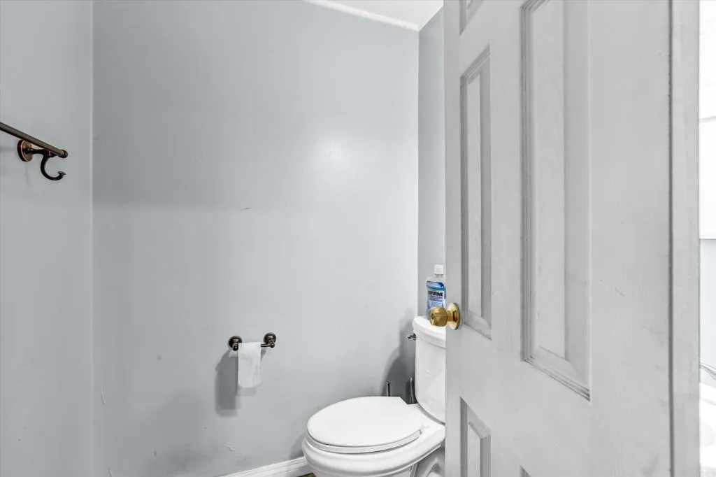 https://cdn.realtyfeed.com/cdn/127/306797982/bea47ada931d49c7ebdd60ecefd2ee05.webp