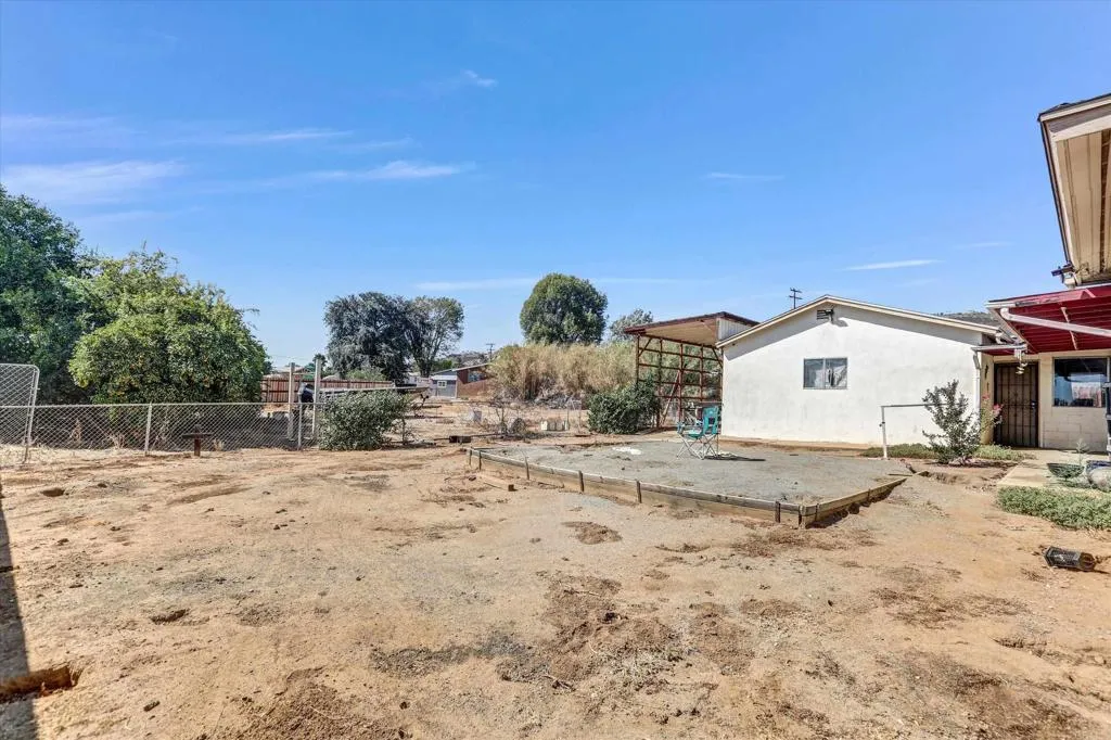 https://cdn.realtyfeed.com/cdn/127/306797982/ee8082a49020c628bfde736c0fe404b6.webp