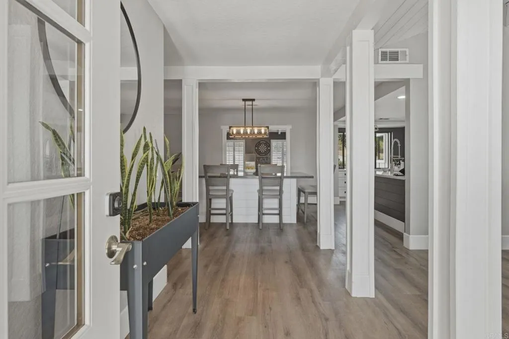 929 Pepper Tree Lane, Fallbrook, CA 92028 - Photo 5 of 64, Fallbrook, CA