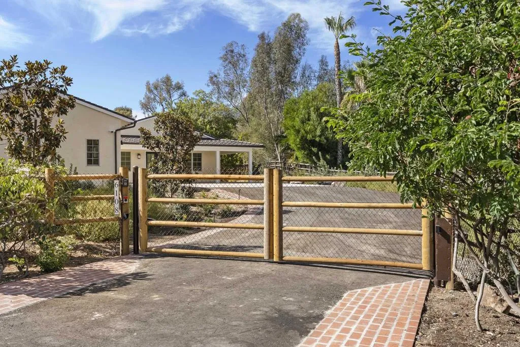 6108 Mimulus, Rancho Santa Fe, CA 92067 - Photo 2 of 16, Rancho Santa Fe, CA