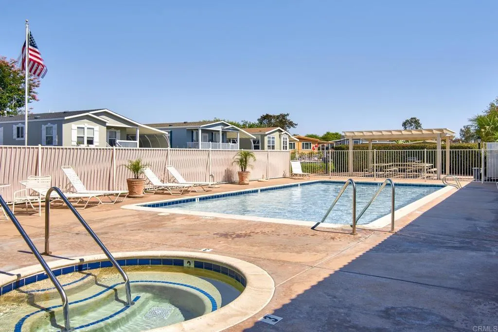 https://cdn.realtyfeed.com/cdn/127/306798017/31ad79de4d66a8573db26cda108811d2.webp