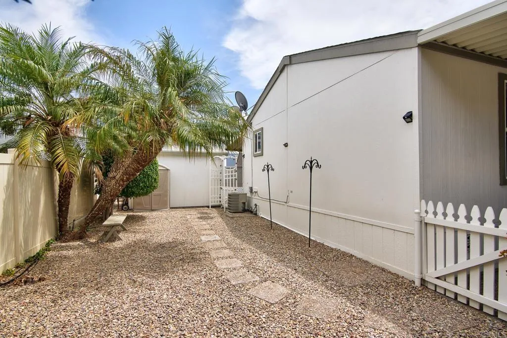 https://cdn.realtyfeed.com/cdn/127/306798017/37a166cfe82504afea0d1dc3b0744712.webp