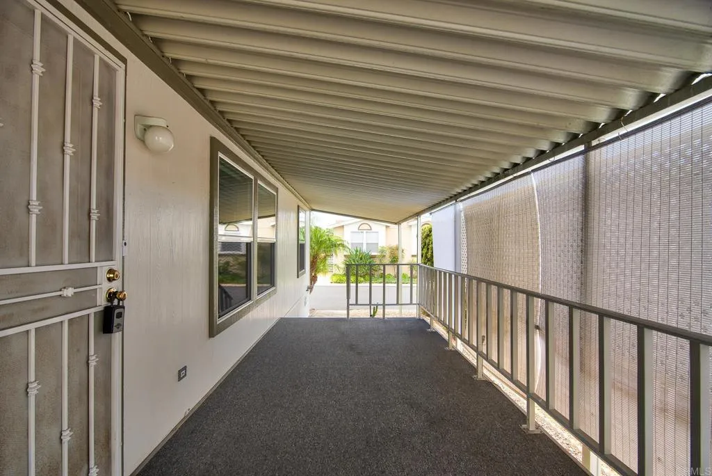https://cdn.realtyfeed.com/cdn/127/306798017/43fa5214e3125a4d25d08fef07dcfa3d.webp