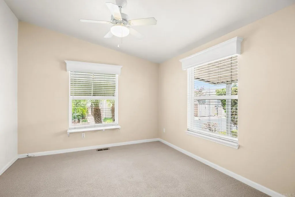 https://cdn.realtyfeed.com/cdn/127/306798017/c943493578b72fcdf8f46498b1e0b4db.webp