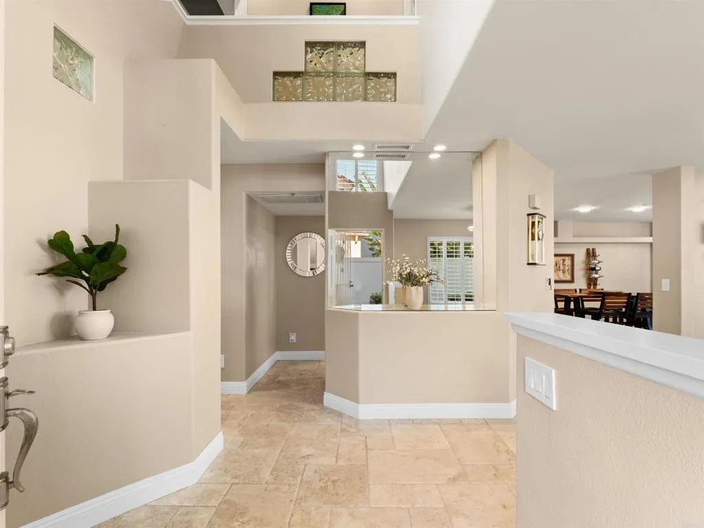 1846 Bimini Way, Vista, CA 92081 - Photo 4 of 54, Vista, CA