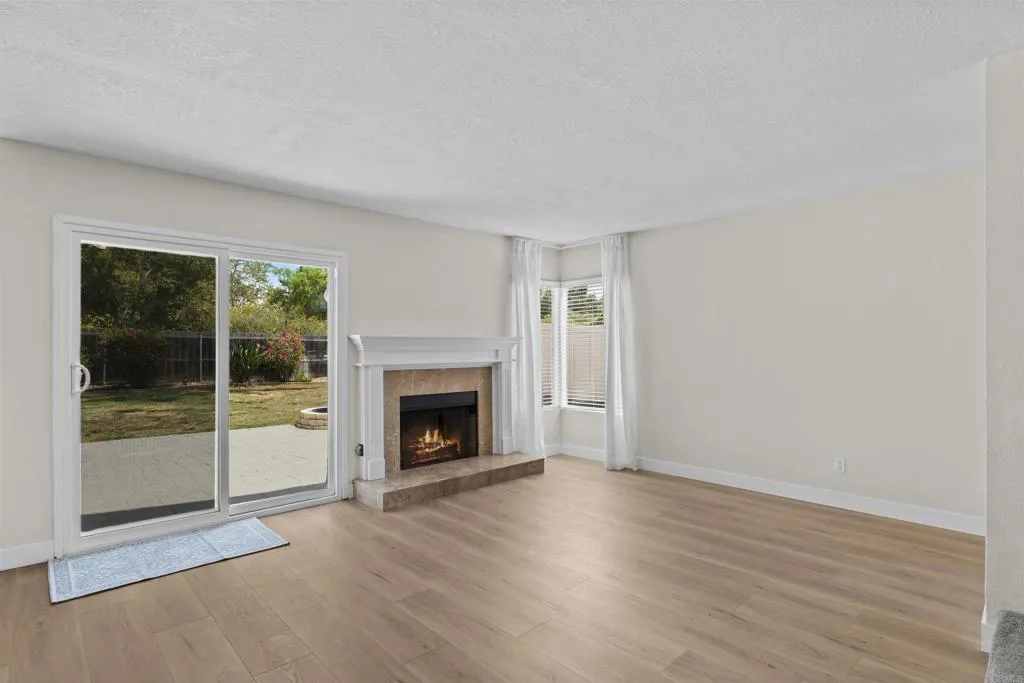 https://cdn.realtyfeed.com/cdn/127/306798076/18829156fed737977513bb8b2bbc122c.webp
