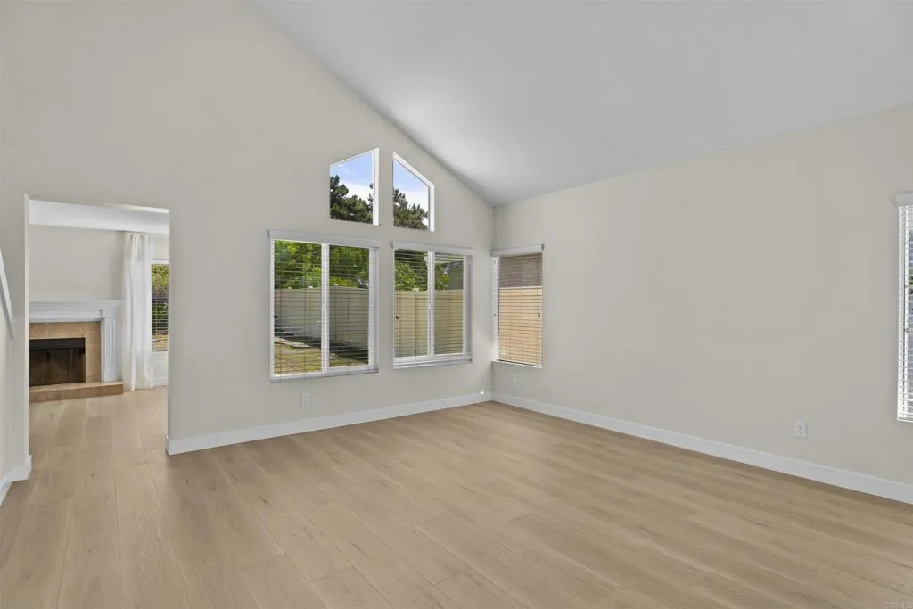 https://cdn.realtyfeed.com/cdn/127/306798076/be5f7dc161d58d5e7a08b6dbc18e54a8.webp