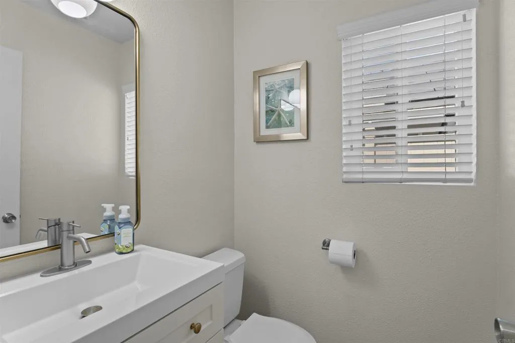 https://cdn.realtyfeed.com/cdn/127/306798076/ef628760cd3b630a4f18360420f4131e.webp