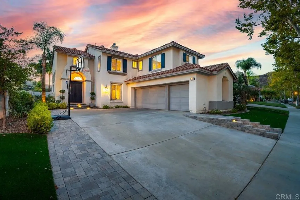 2361 Old Ranch Rd, Escondido, CA 92027 - Main photo, Escondido, CA