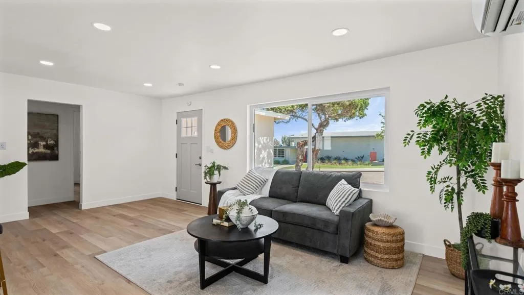 https://cdn.realtyfeed.com/cdn/127/306798151/6c66bc6b6f2bd74076fdb13101b08107.webp