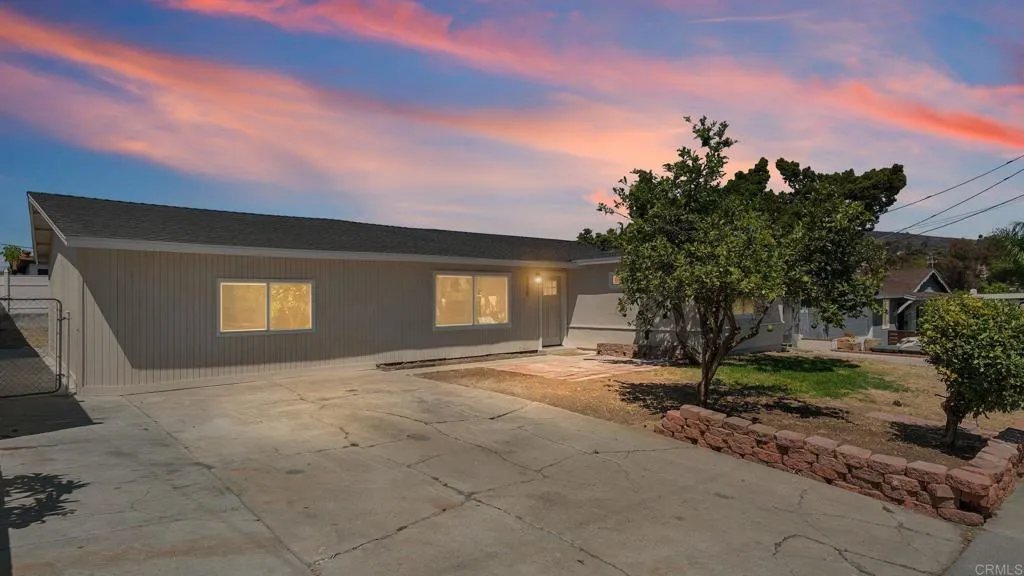 https://cdn.realtyfeed.com/cdn/127/306798151/821a945db6300b18e23371d561fbbf2f.webp
