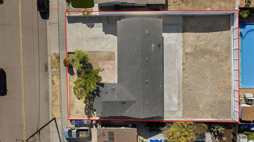 https://cdn.realtyfeed.com/cdn/127/306798151/92dea0a9eec81a79f889839b33a118b3.webp