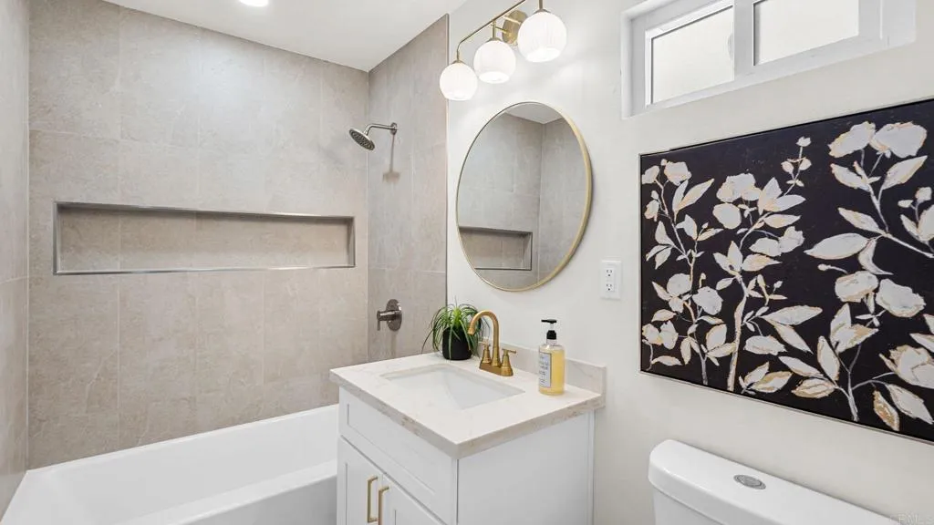 https://cdn.realtyfeed.com/cdn/127/306798151/b8f0e46c8c845211ba8947d54008ce61.webp