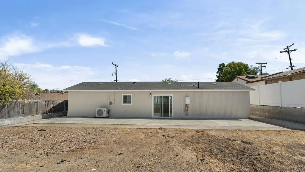 https://cdn.realtyfeed.com/cdn/127/306798151/c51b974b12622a5d124d8345e95055c4.webp