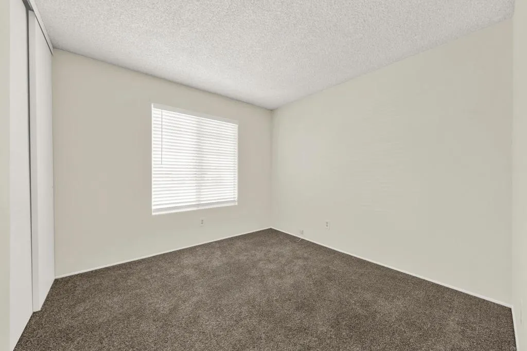 https://cdn.realtyfeed.com/cdn/127/306798152/96431e8293cd902300a14c446d116936.webp