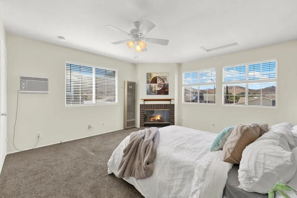 https://cdn.realtyfeed.com/cdn/127/306798152/c0df67af1f176053d39fd32456e8c122.webp