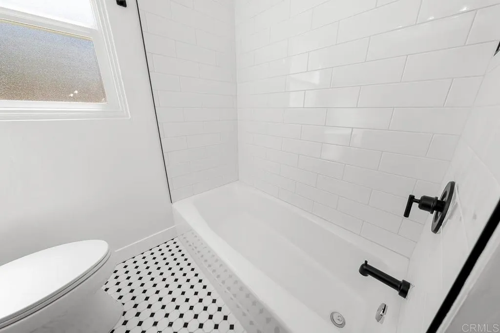 https://cdn.realtyfeed.com/cdn/127/306798155/2f951d4d0471527b189bf334674d2223.webp