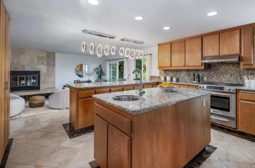 https://cdn.realtyfeed.com/cdn/127/306798290/107facb846f3174b5c7edd9af81e0a0b.webp