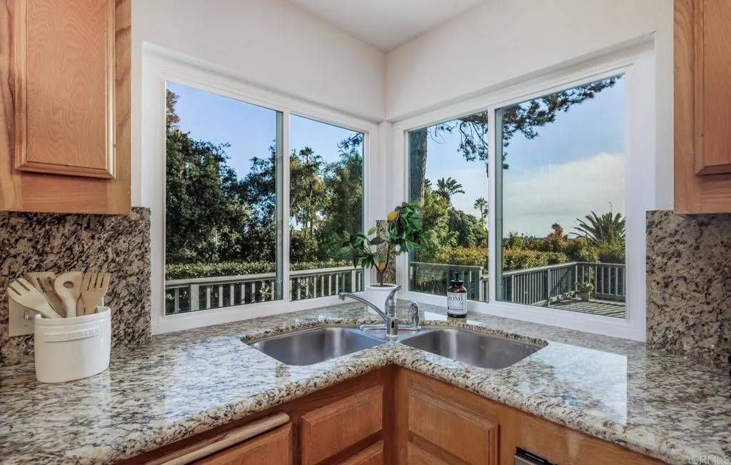 https://cdn.realtyfeed.com/cdn/127/306798290/4afbbd9eb0b8861641331f1444ee4d6e.webp