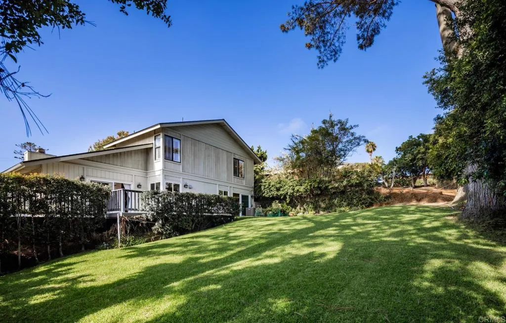 https://cdn.realtyfeed.com/cdn/127/306798290/4d0edc1fe66ab9f81157eb24c951cdd9.webp