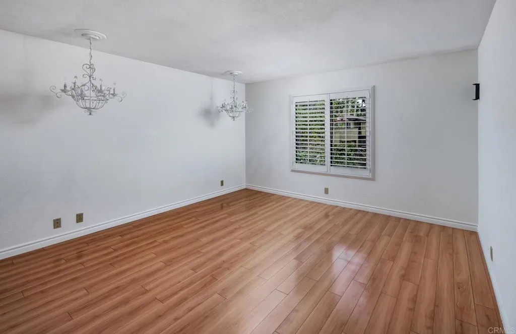 https://cdn.realtyfeed.com/cdn/127/306798290/ce7a1b0213df698c218e2367e9d6647a.webp