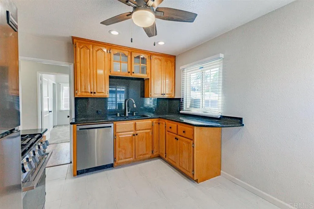 https://cdn.realtyfeed.com/cdn/127/306798299/70278008a85d529287a48b0d0f99c9a1.webp