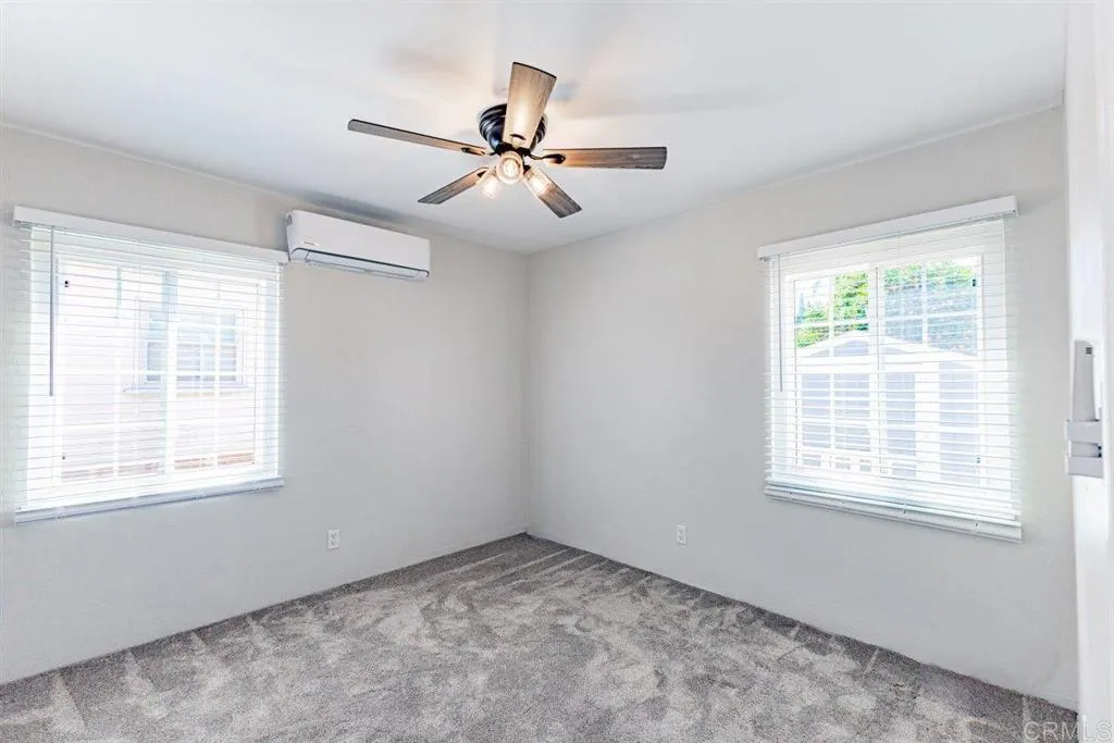 https://cdn.realtyfeed.com/cdn/127/306798299/70b409c4a4c526649ef72ebb8844e38c.webp