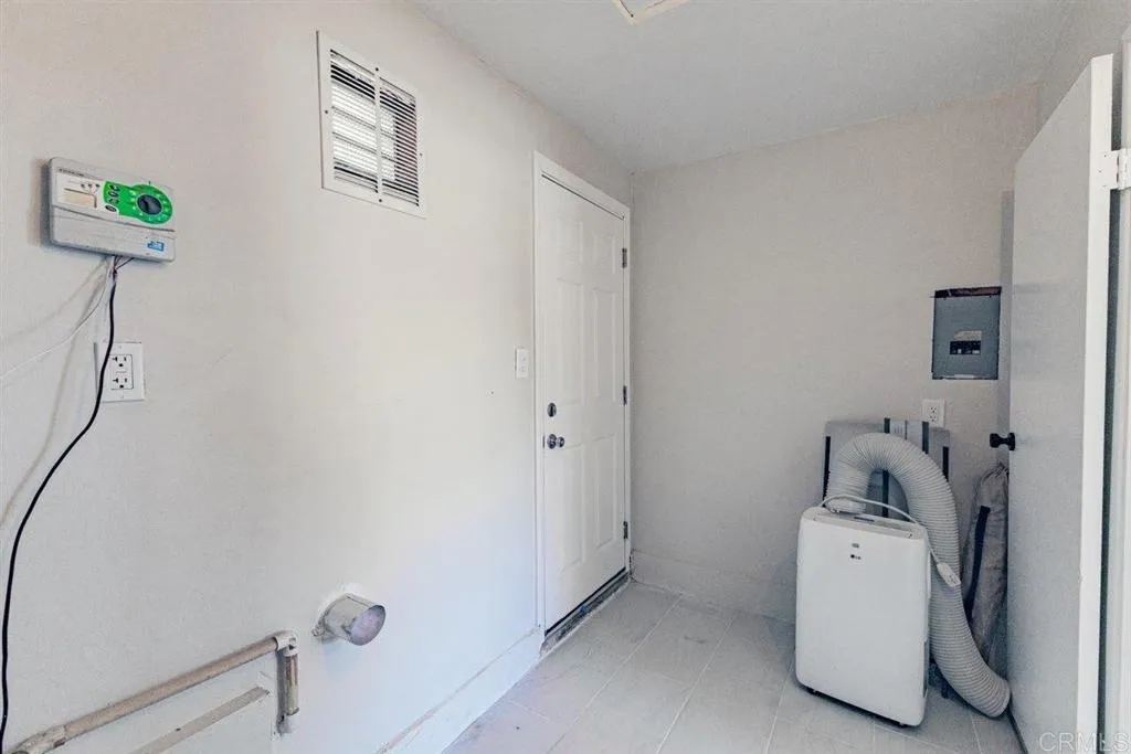 https://cdn.realtyfeed.com/cdn/127/306798299/7c38f041452c0ab59f9498d889595dd7.webp