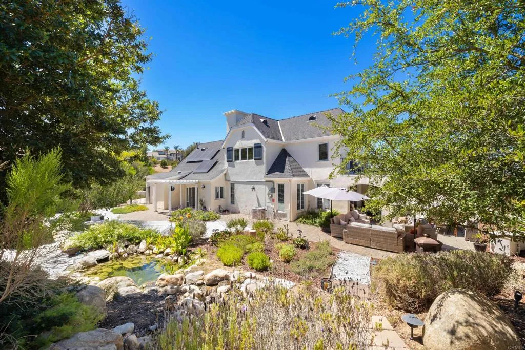 https://cdn.realtyfeed.com/cdn/127/306798307/2a0f63e5228de8d75c6ee5546afa2264.webp