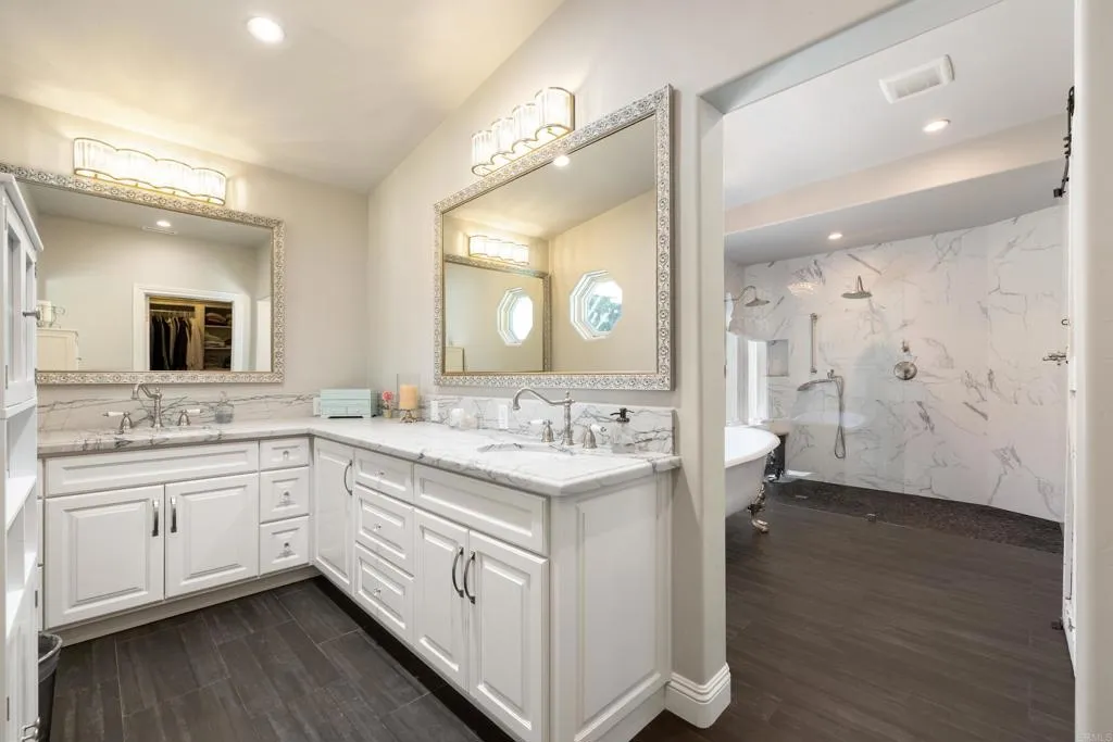 https://cdn.realtyfeed.com/cdn/127/306798307/72432a0db5e77fd547aff6d6148a17ec.webp