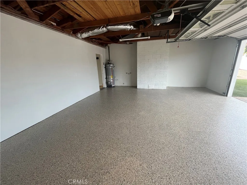 https://cdn.realtyfeed.com/cdn/127/306798331/3249a5568d1d13103ee66612273972ed.webp