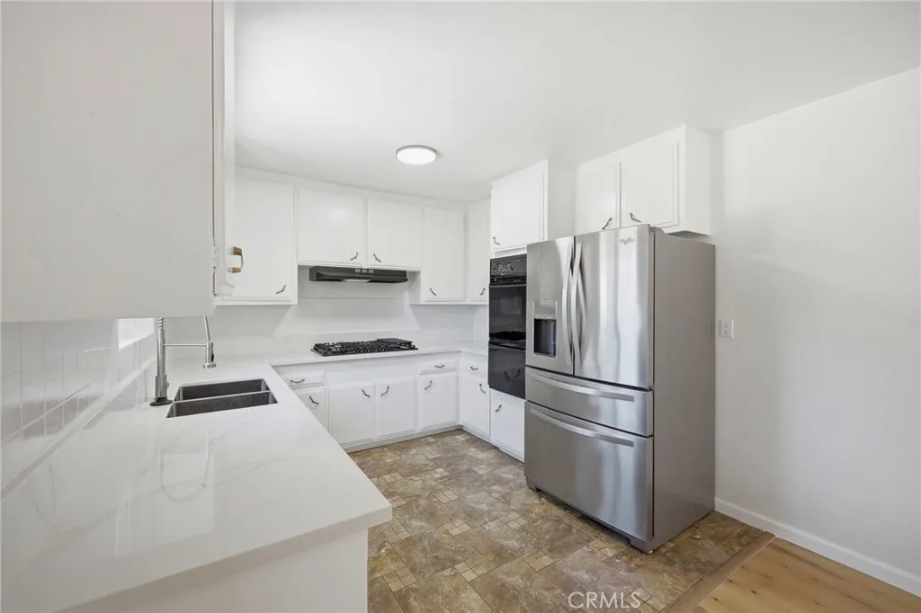 https://cdn.realtyfeed.com/cdn/127/306798331/5384bd19341ce17a33225111de8d85bd.webp