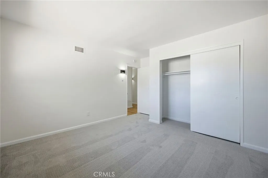 https://cdn.realtyfeed.com/cdn/127/306798331/6545e8357217748e2577cf9ca2a4af38.webp